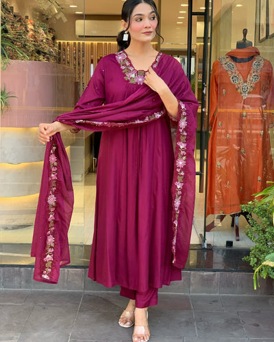 KURTI