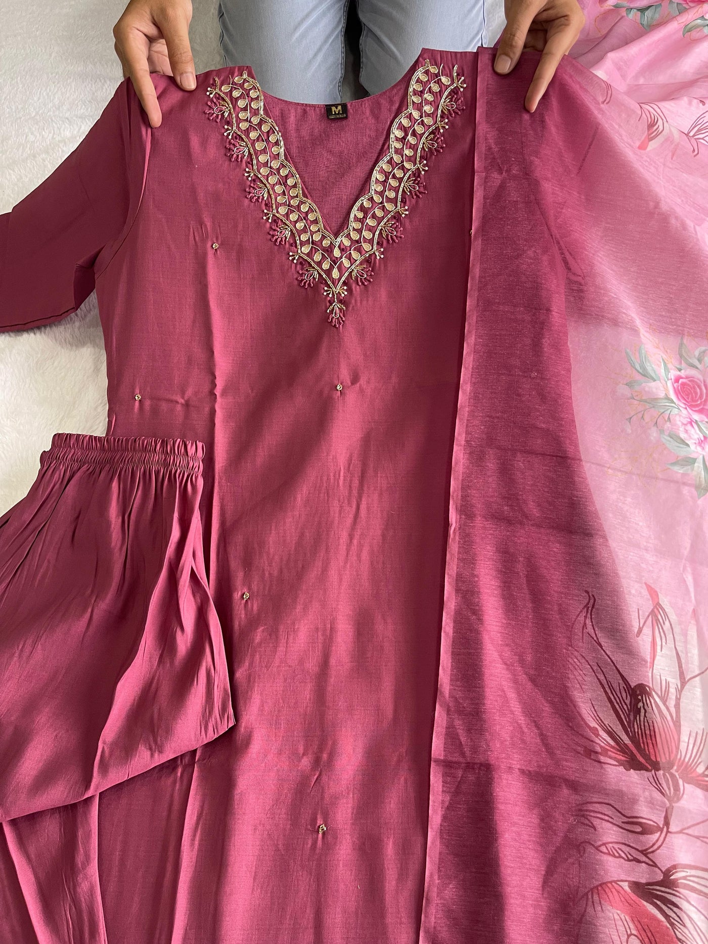 Designer kurti with pant dupatta full set