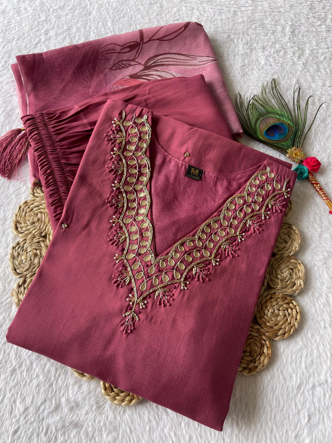 Designer kurti with pant dupatta full set