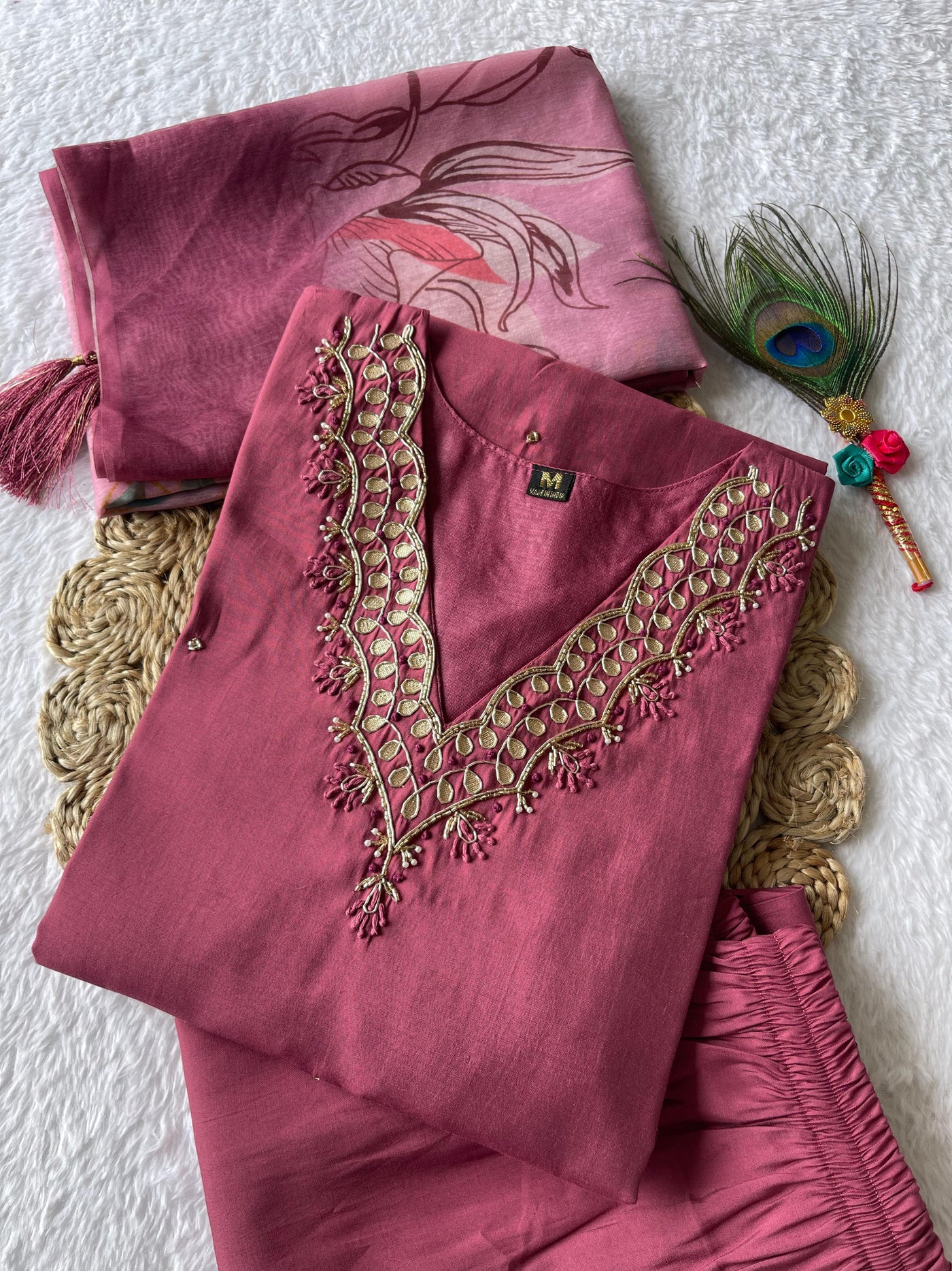 Designer kurti with pant dupatta full set