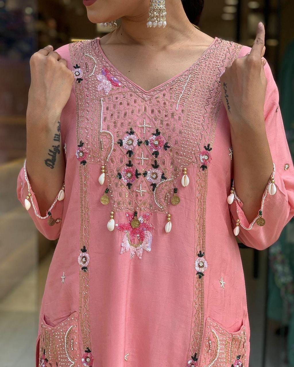 Roman silk suit