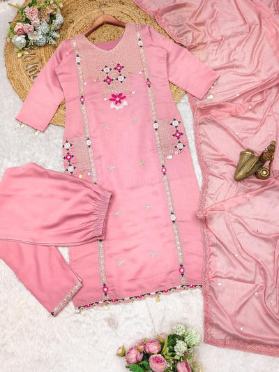 Roman silk suit